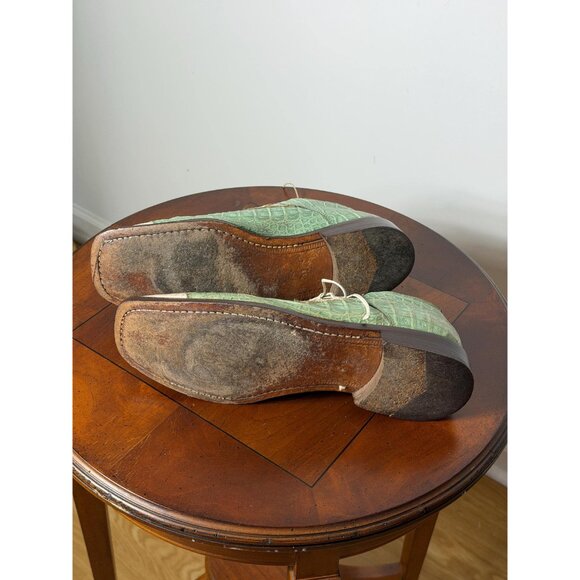 1990s Matteo & Massimo alligator shoes in pistachio green and white Size 13 main image 6